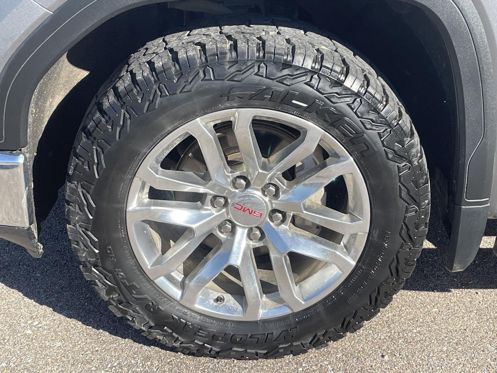 Used 2021 GMC Sierra 1500 SLT Crew Cab Truck for sale in Grand Island NE