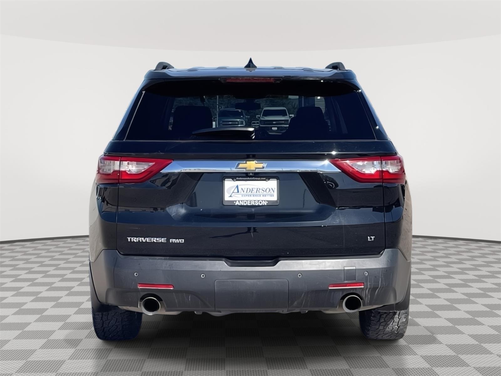 Used 2020 Chevrolet Traverse LT Cloth SUV/Crossover for sale in Grand Island NE