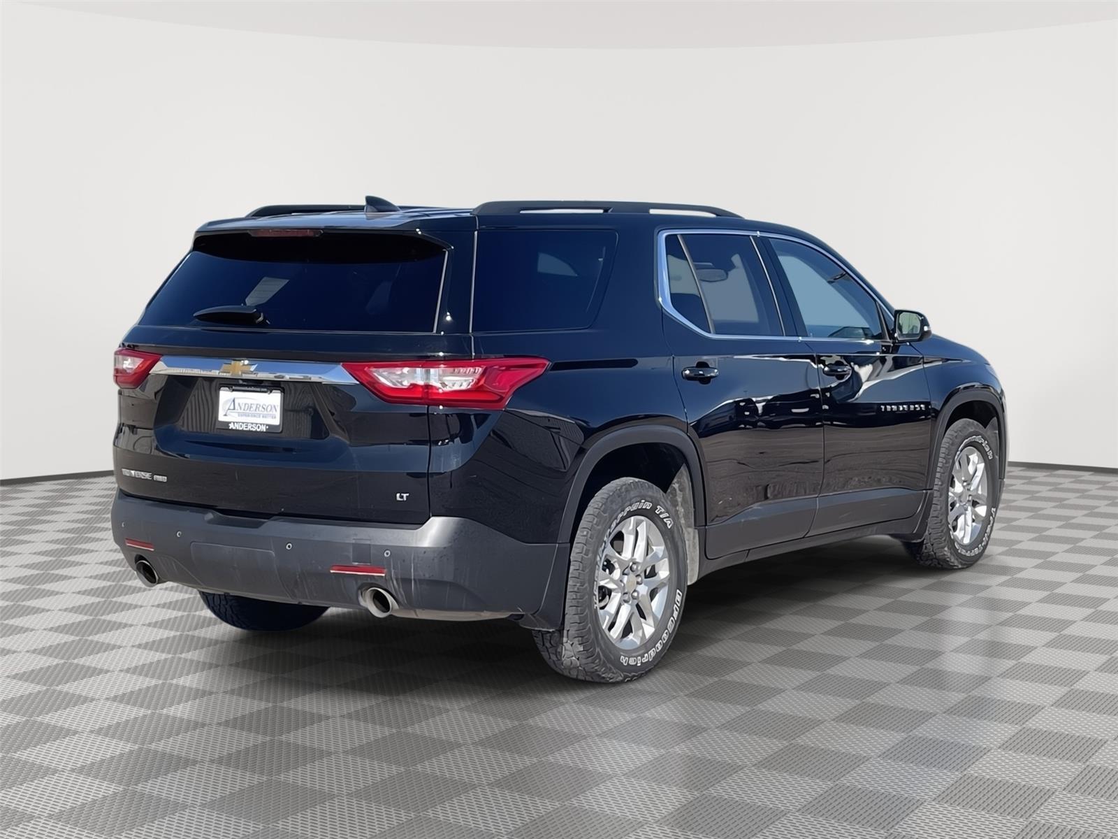Used 2020 Chevrolet Traverse LT Cloth SUV/Crossover for sale in Grand Island NE
