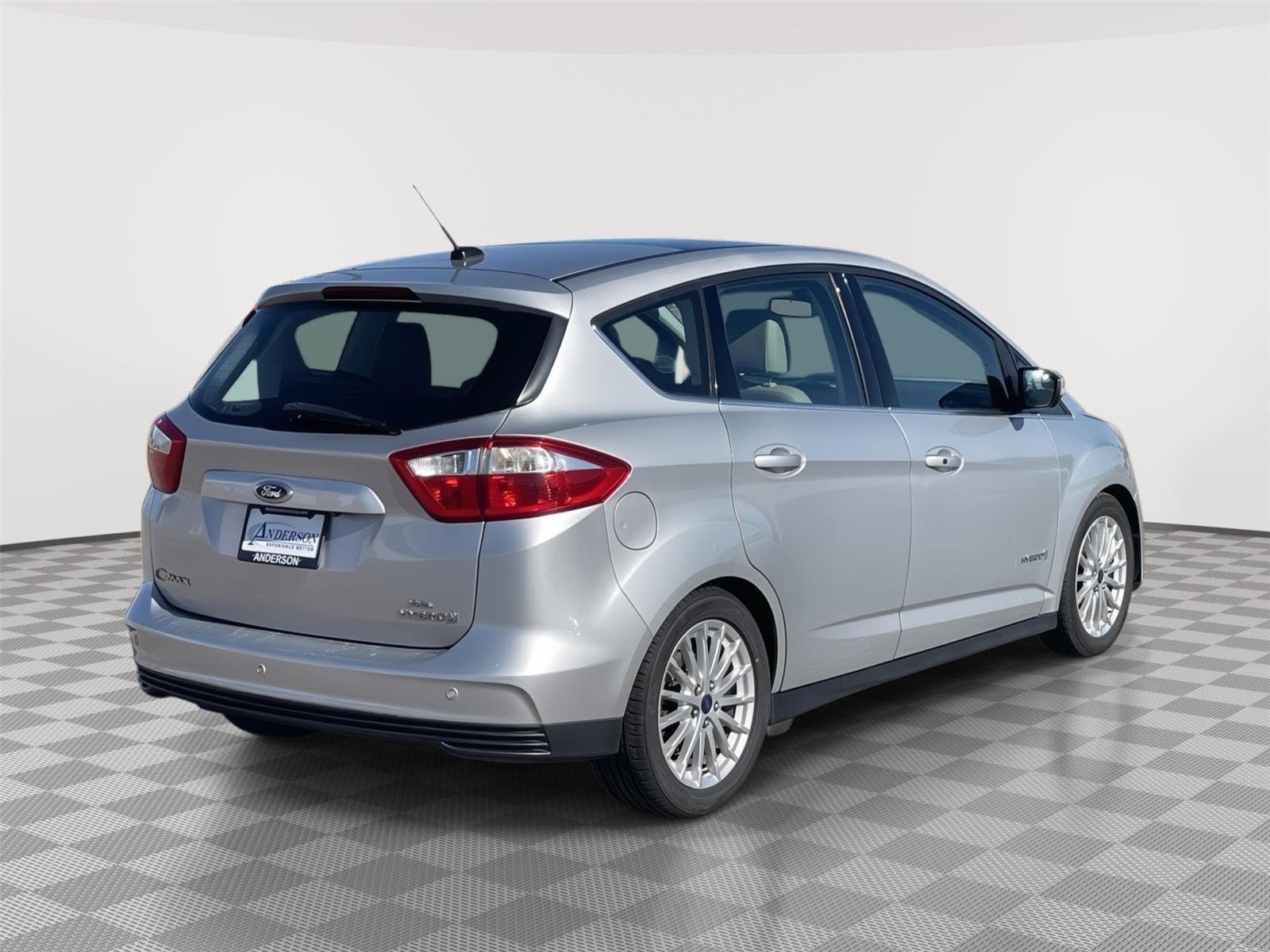 Used 2015 Ford C-Max Hybrid SEL Hatchback for sale in Grand Island NE