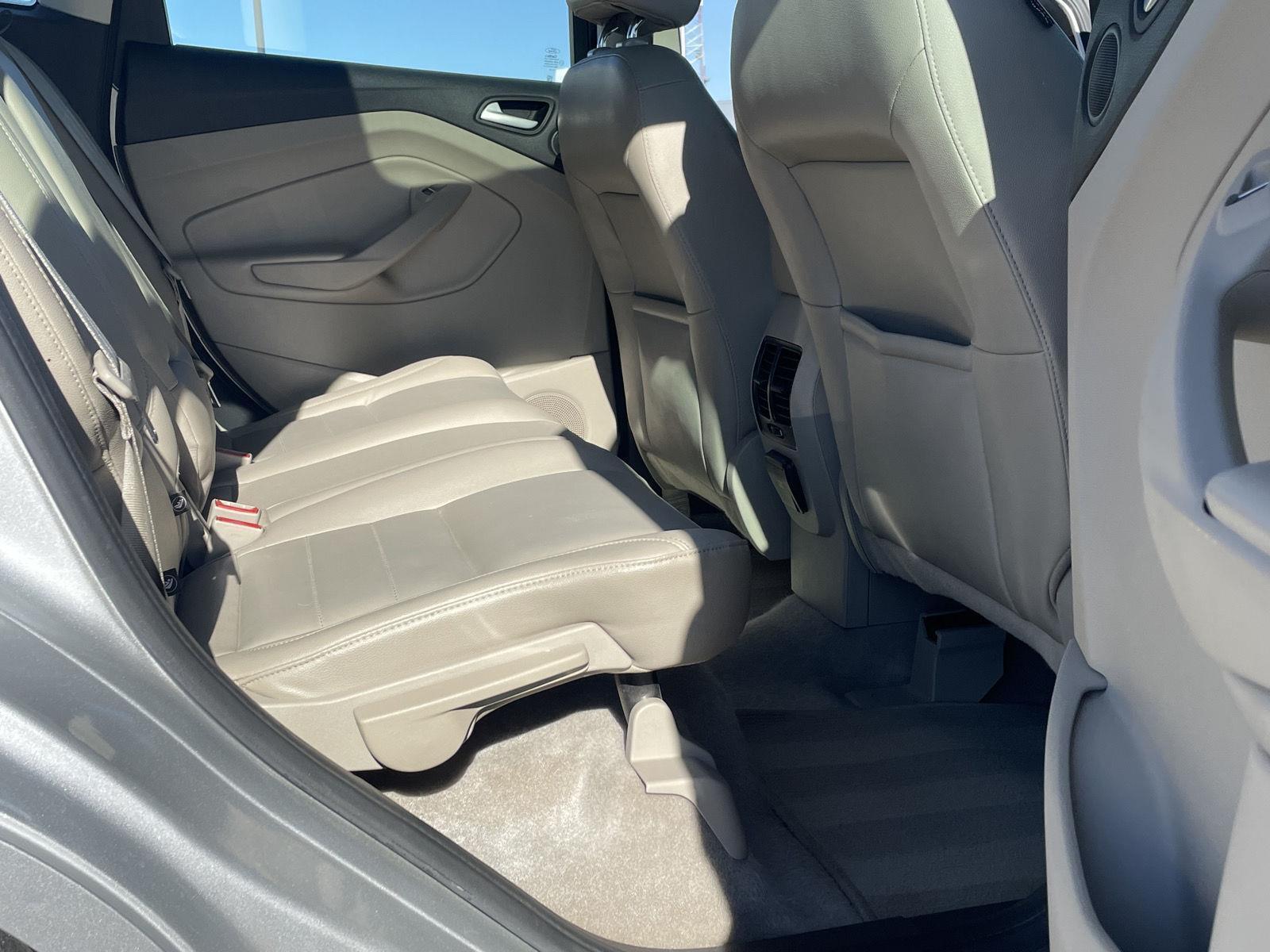 Used 2015 Ford C-Max Hybrid SEL Hatchback for sale in Grand Island NE