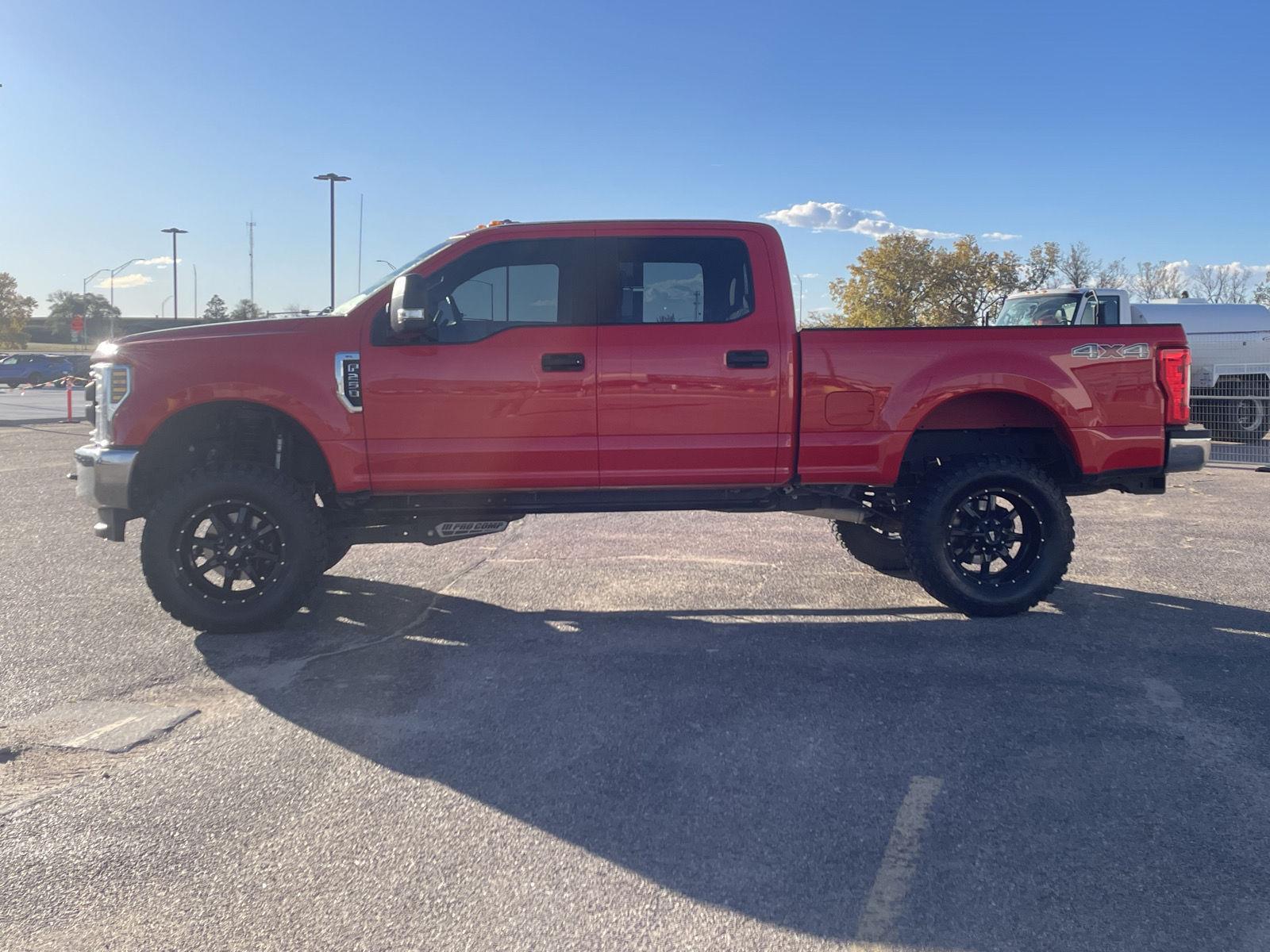 Used 2018 Ford Super Duty F-250 XL Crew Cab Truck for sale in Grand Island NE