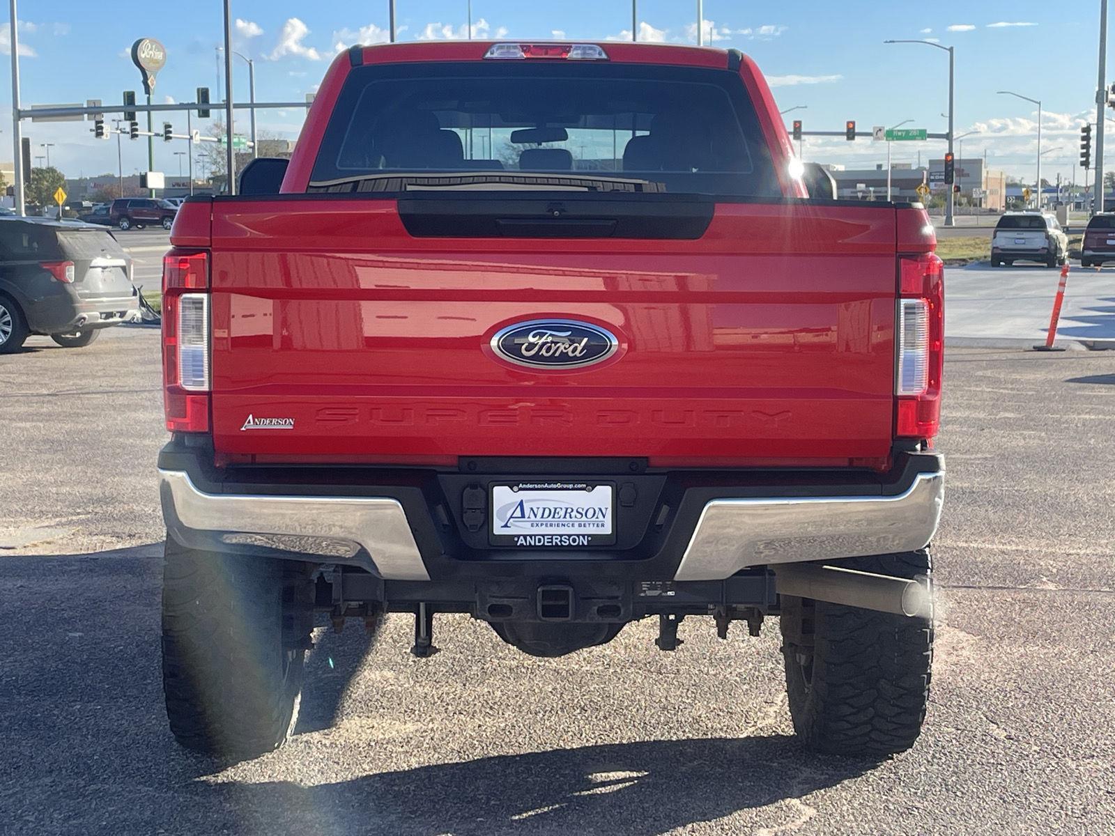 Used 2018 Ford Super Duty F-250 XL Crew Cab Truck for sale in Grand Island NE