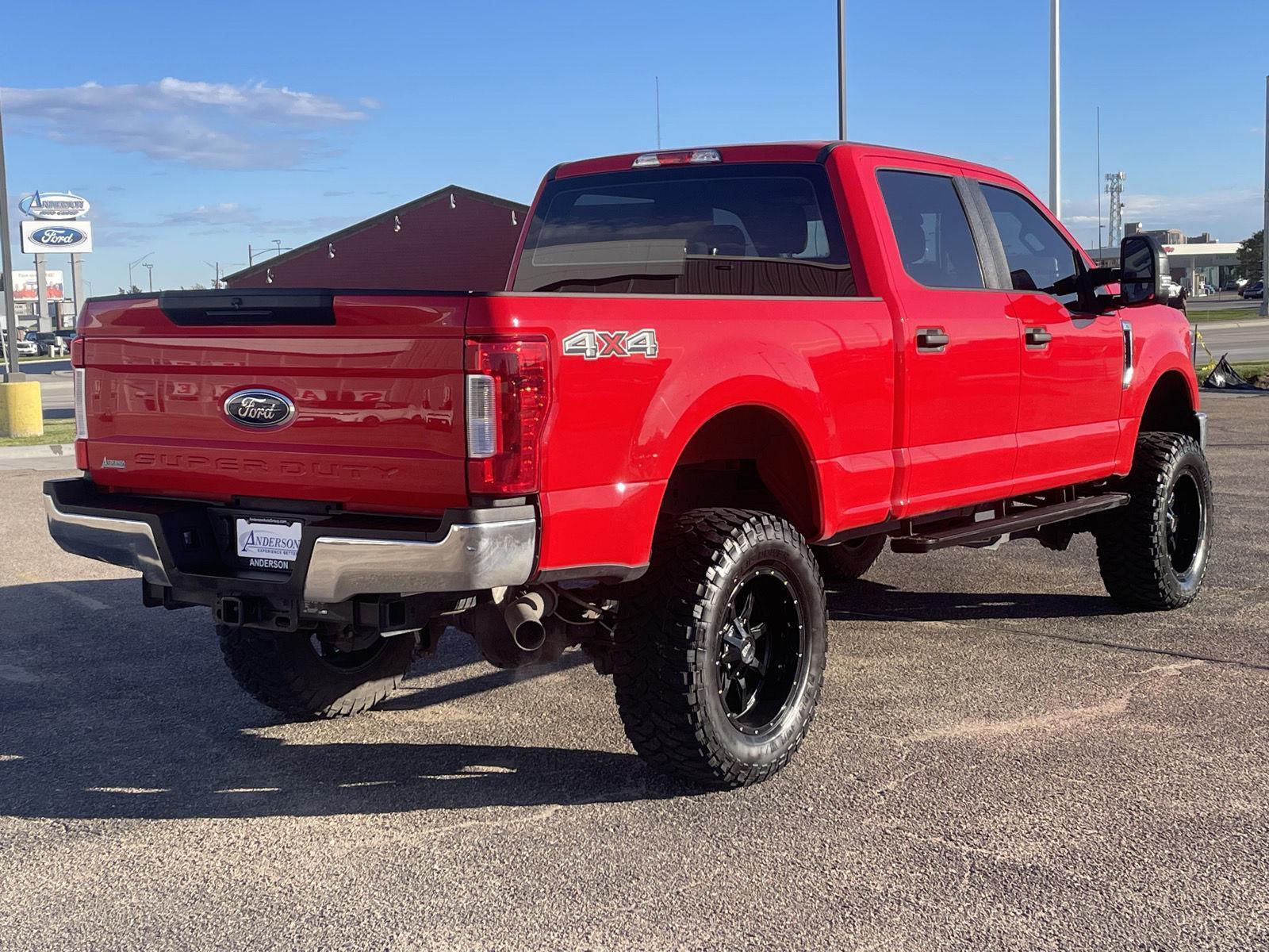 Used 2018 Ford Super Duty F-250 XL Crew Cab Truck for sale in Grand Island NE