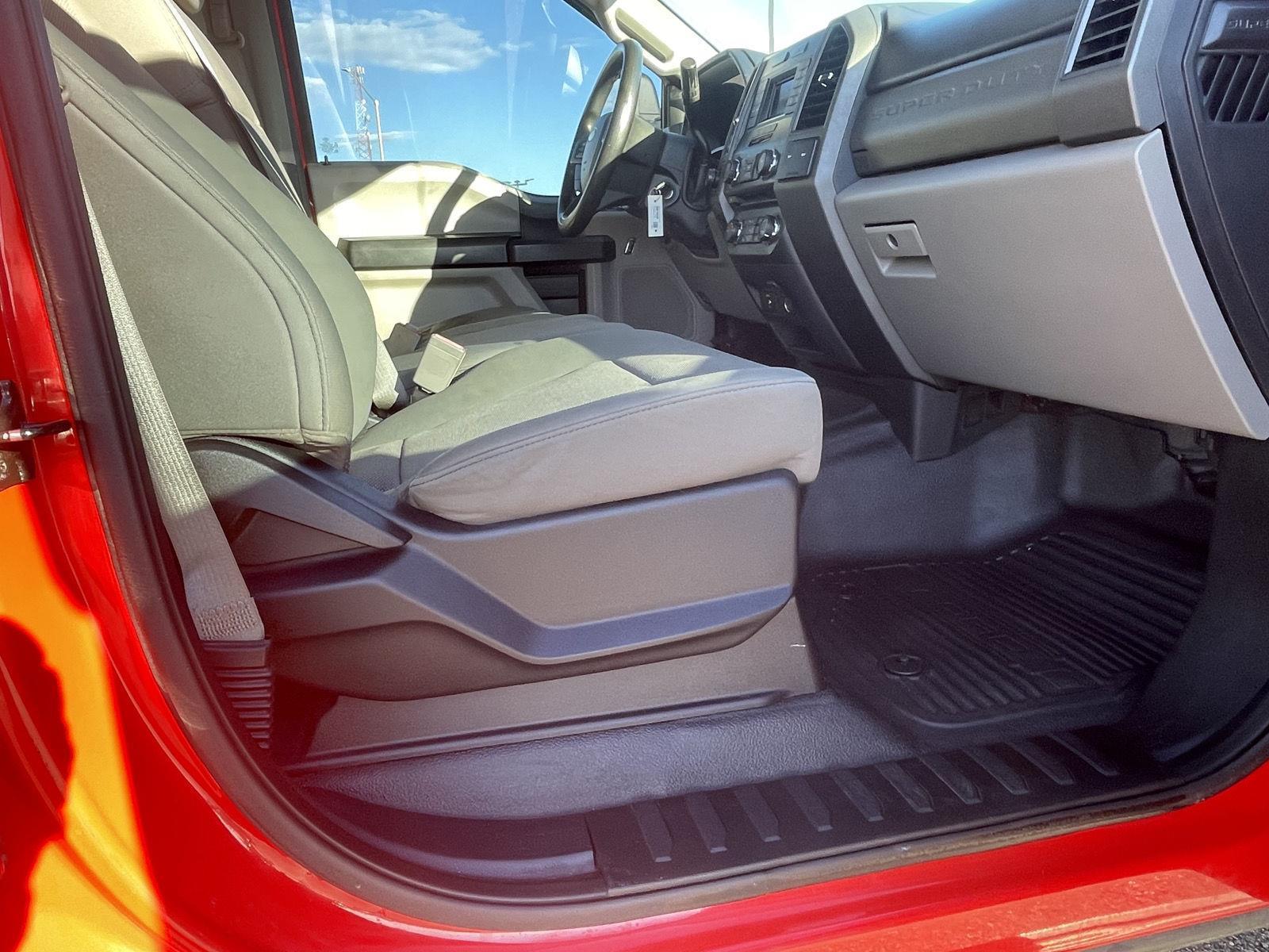 Used 2018 Ford Super Duty F-250 XL Crew Cab Truck for sale in Grand Island NE