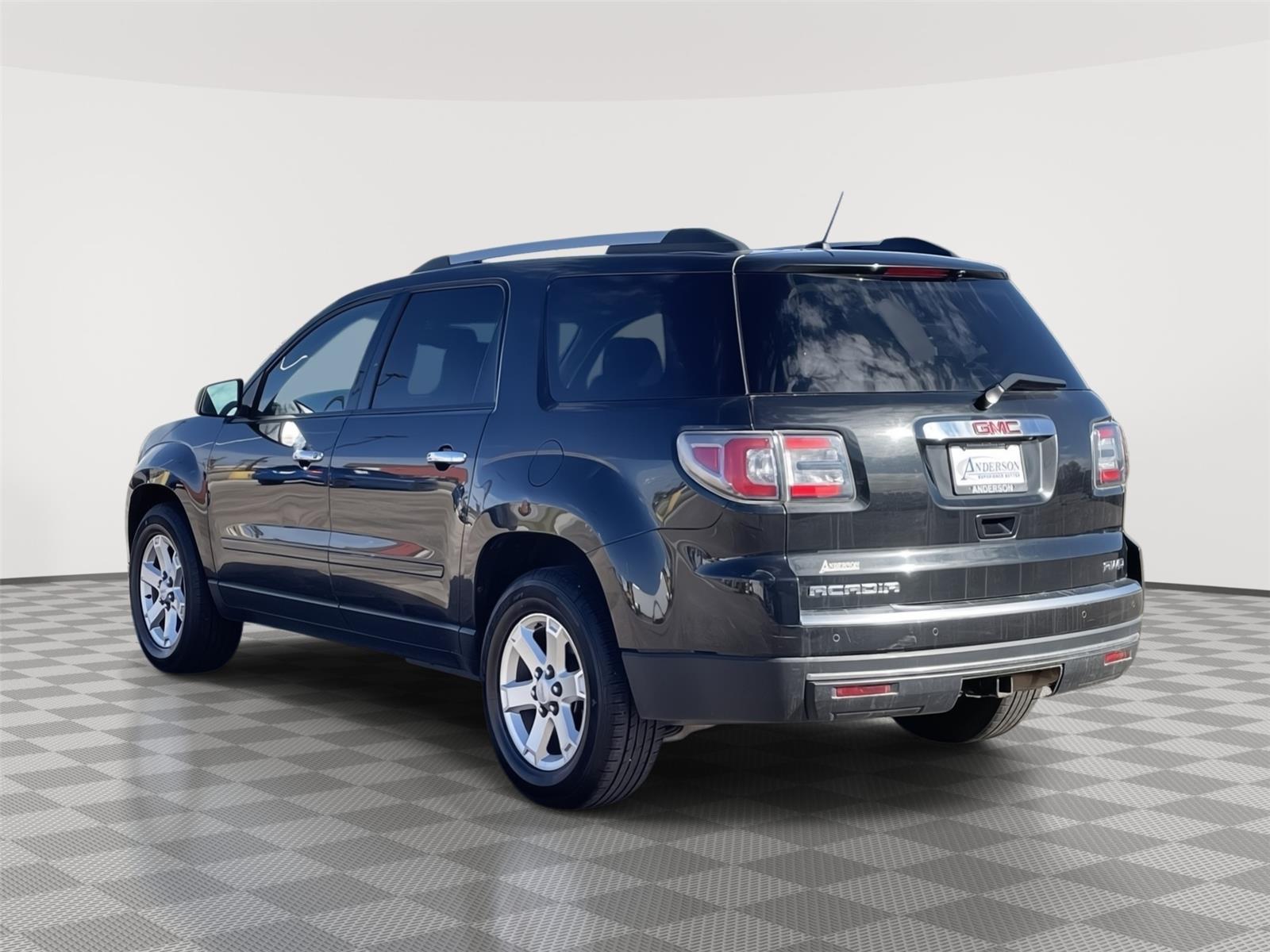 Pre-Owned 2015 GMC Acadia for sale in Grand Island NE