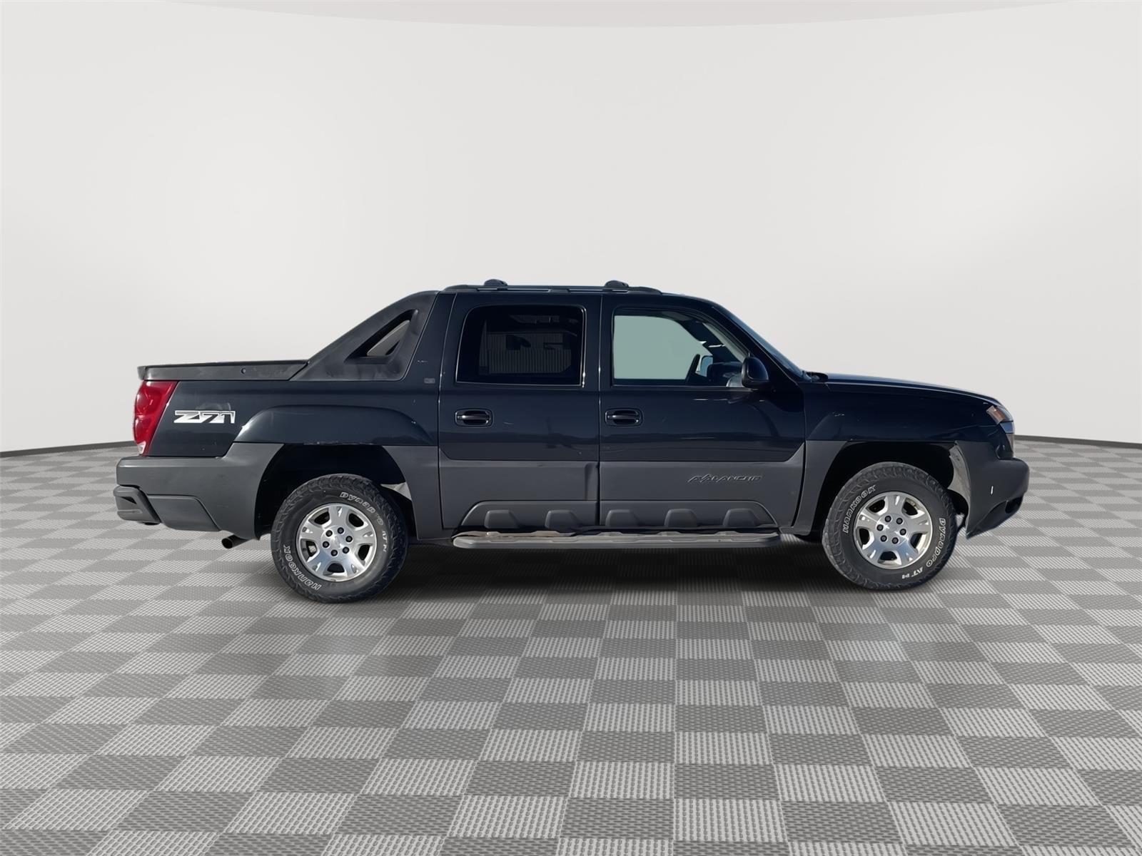 Used 2006 Chevrolet Avalanche 1500 Z71 Crew Cab Truck for sale in Grand Island NE