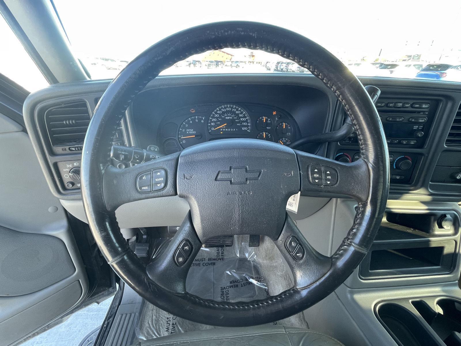 Used 2006 Chevrolet Avalanche 1500 Z71 Crew Cab Truck for sale in Grand Island NE