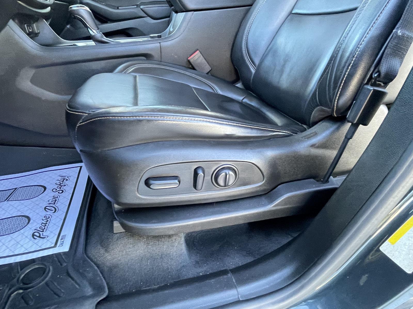 Used 2018 Chevrolet Traverse LT Leather SUV/Crossover for sale in Grand Island NE