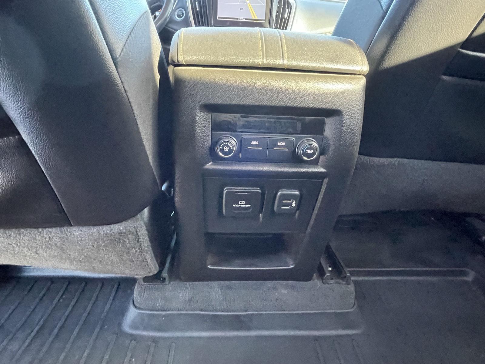 Used 2018 Chevrolet Traverse LT Leather SUV/Crossover for sale in Grand Island NE