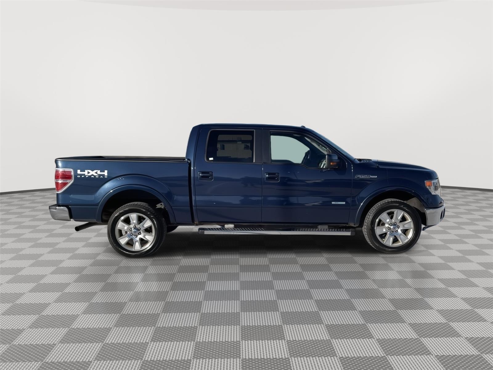 Used 2013 Ford F-150 Lariat Crew Cab Truck for sale in Grand Island NE