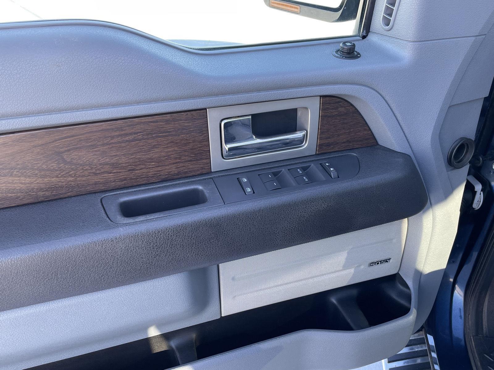 Used 2013 Ford F-150 Lariat Crew Cab Truck for sale in Grand Island NE