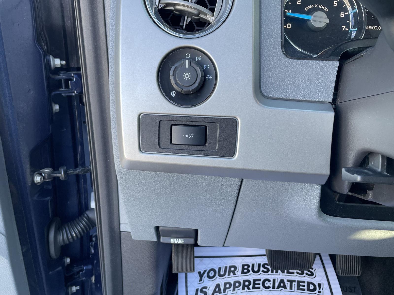 Used 2013 Ford F-150 Lariat Crew Cab Truck for sale in Grand Island NE