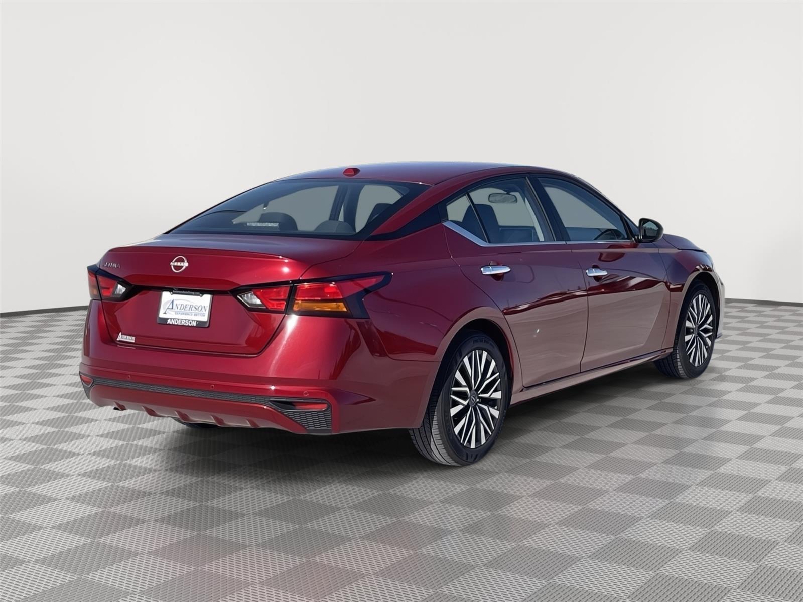 Used 2025 Nissan Altima SV Sedan for sale in Grand Island NE