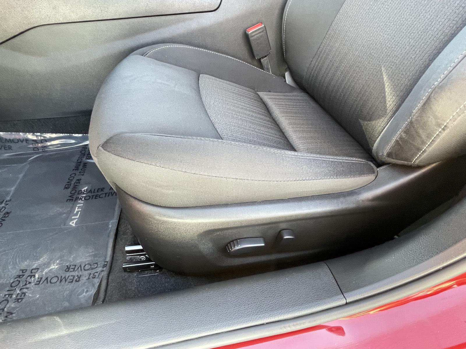 Used 2025 Nissan Altima SV Sedan for sale in Grand Island NE