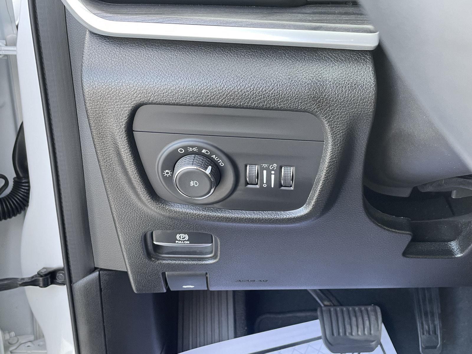 Used 2023 Jeep Grand Cherokee L for sale in Grand Island NE