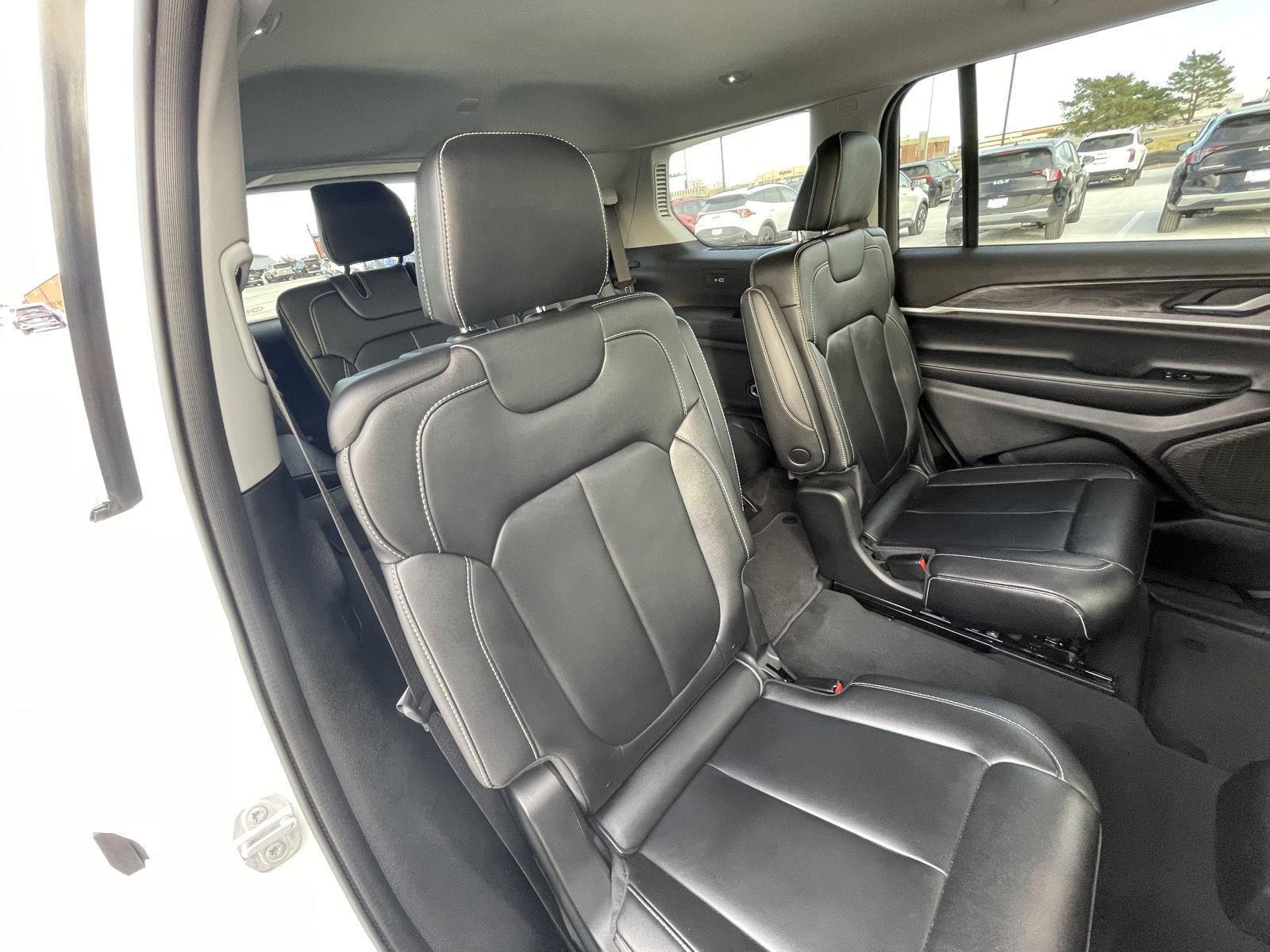 Used 2023 Jeep Grand Cherokee L for sale in Grand Island NE
