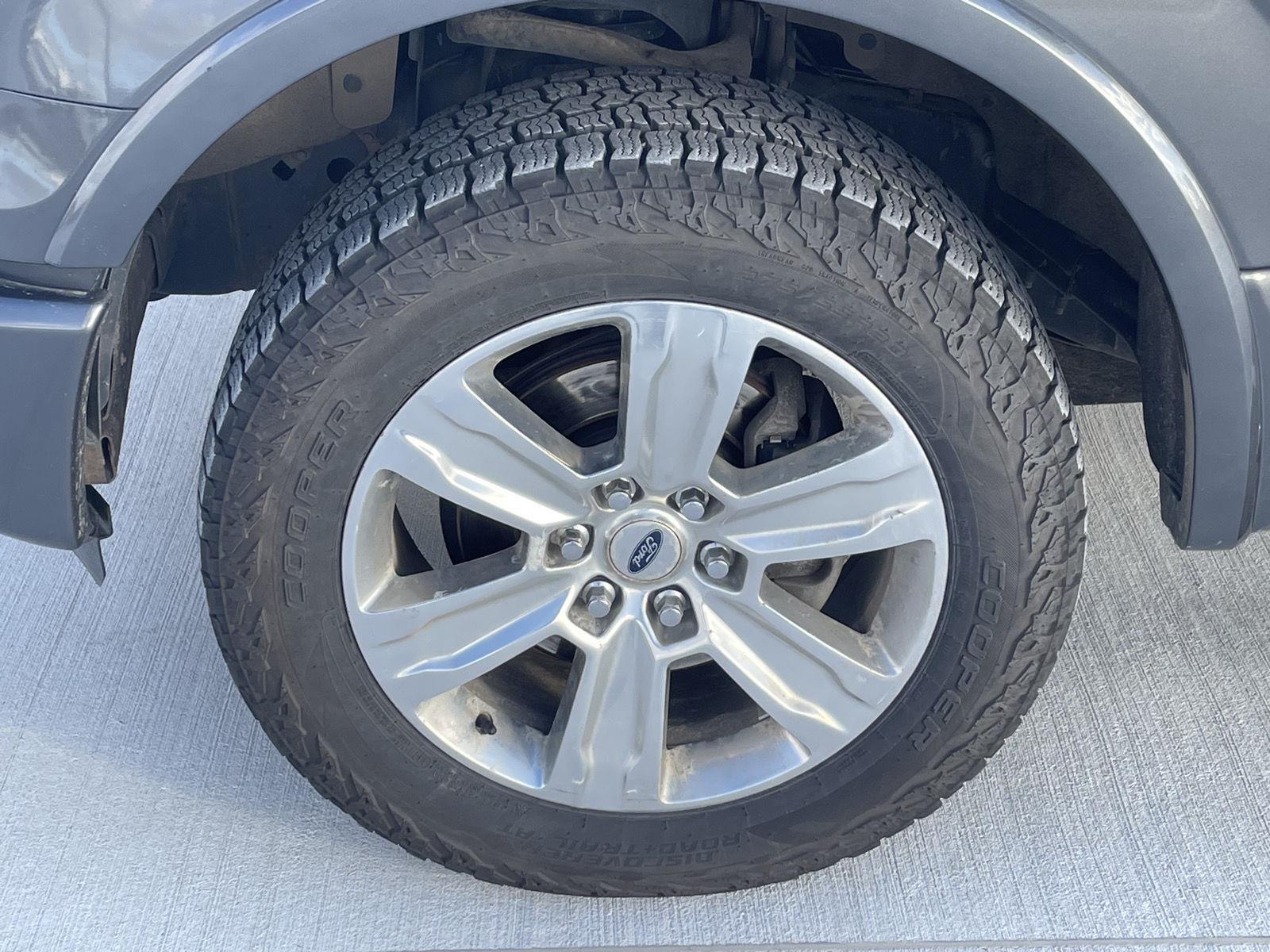 Used 2015 Ford F-150 Platinum Crew Cab Truck for sale in Grand Island NE