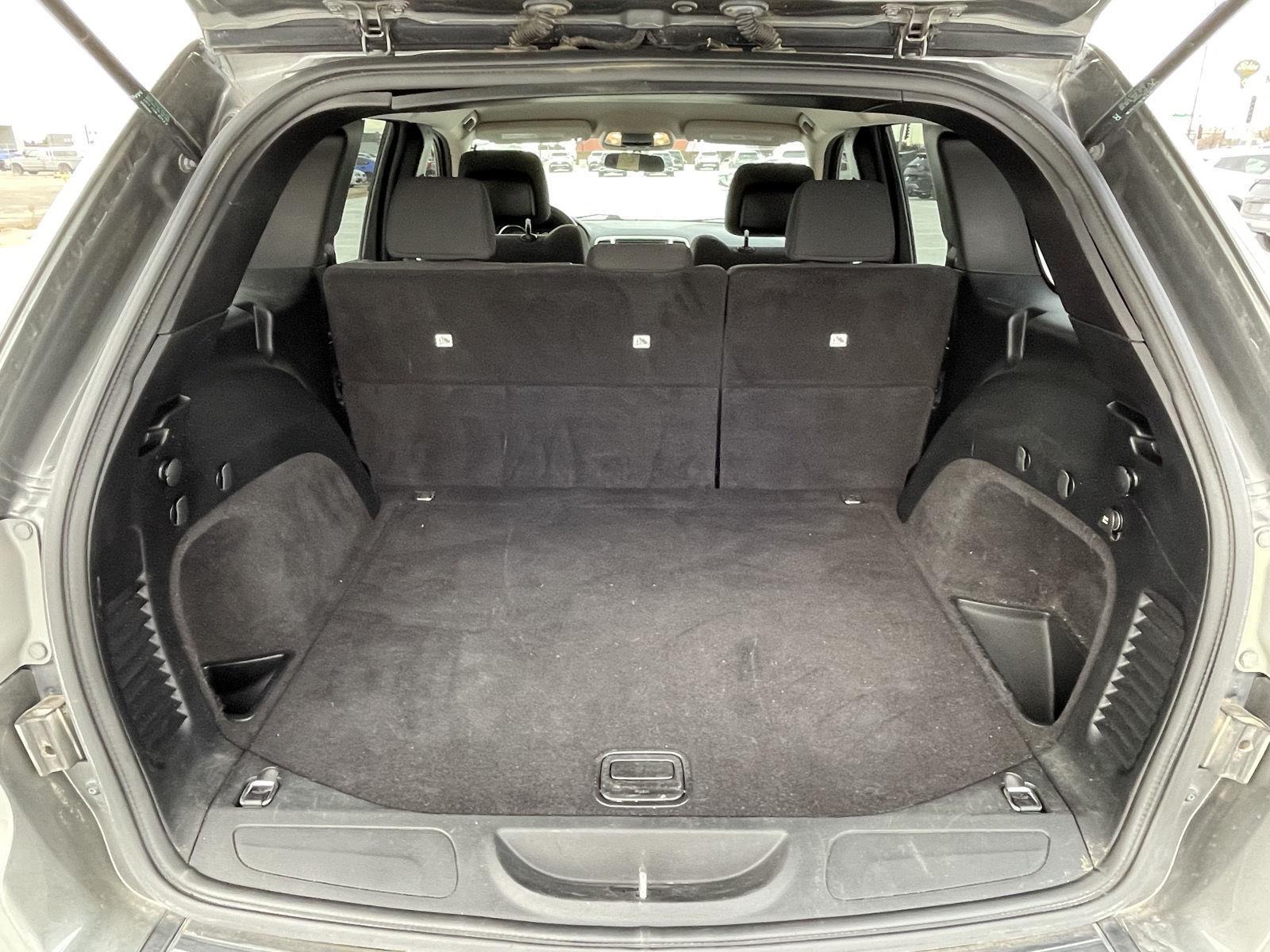 Used 2011 Jeep Grand Cherokee for sale in Grand Island NE