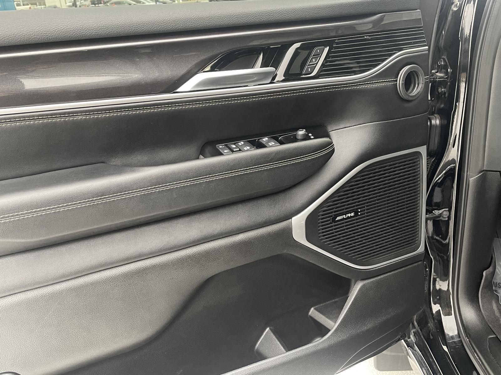 Pre-Owned 2024 Jeep Wagoneer for sale in Grand Island NE