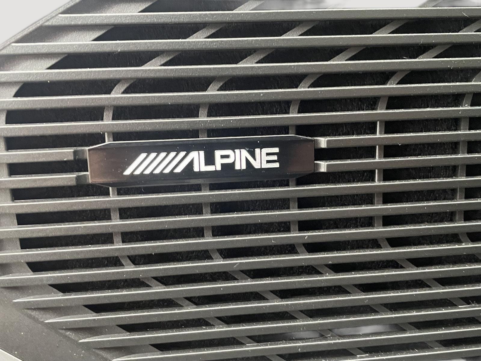 Pre-Owned 2024 Jeep Wagoneer for sale in Grand Island NE