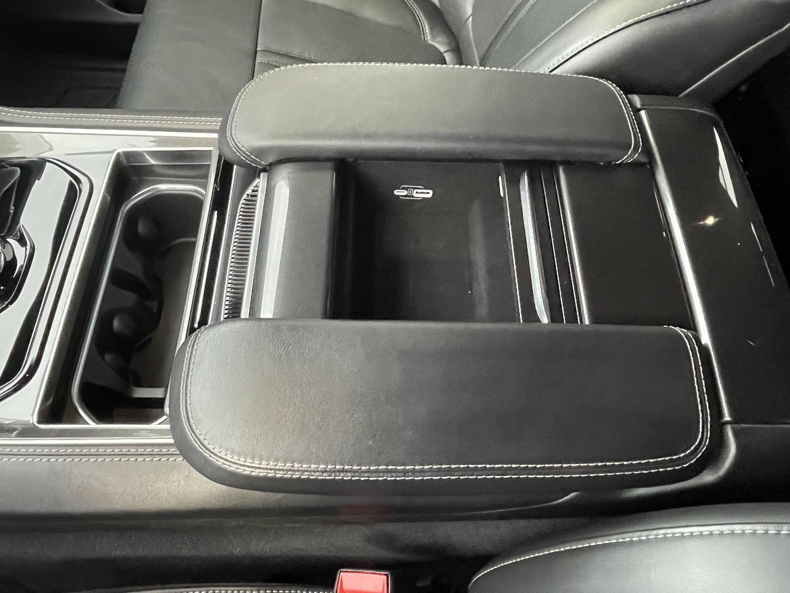 Pre-Owned 2024 Jeep Wagoneer for sale in Grand Island NE