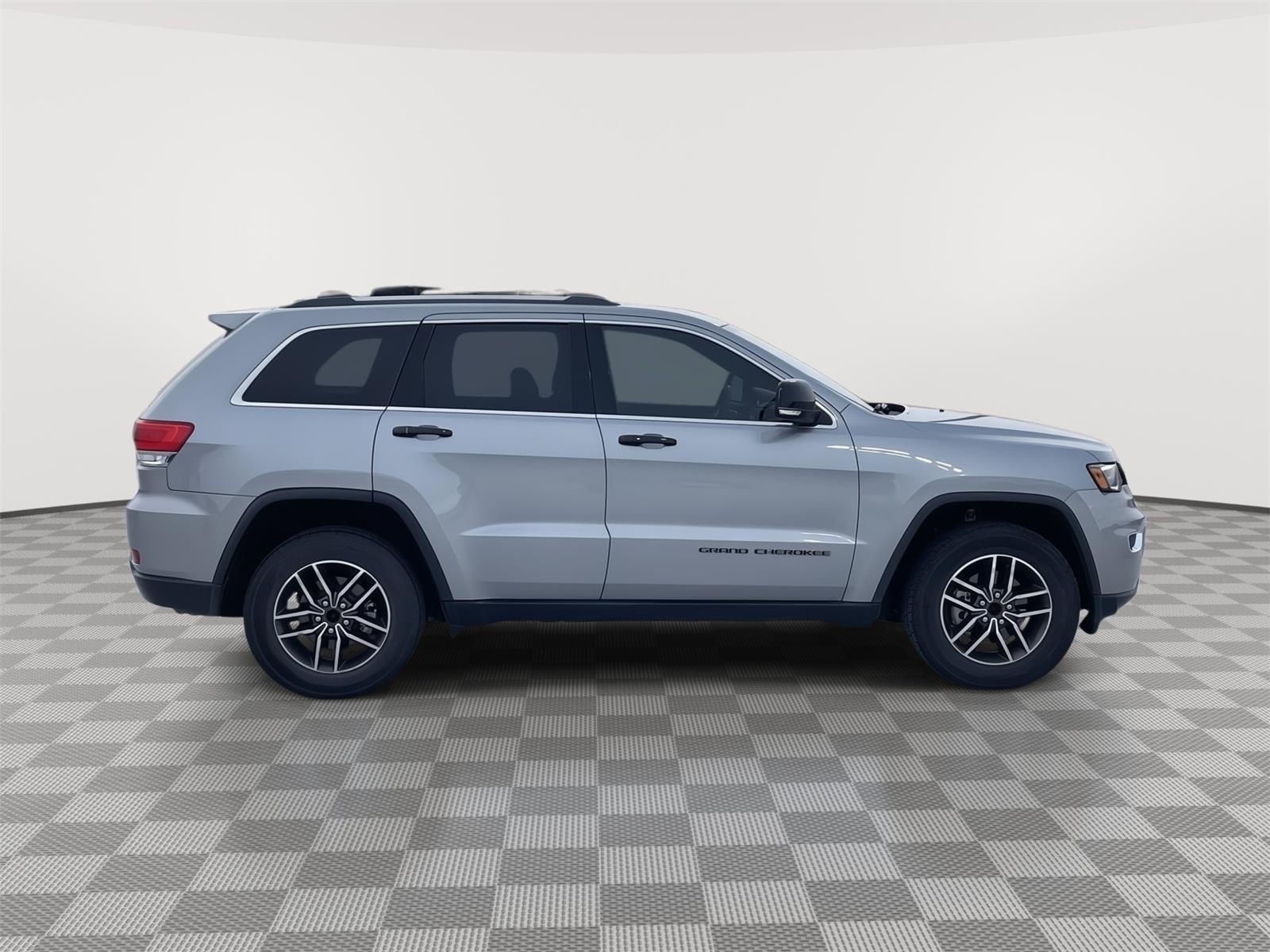 Pre-Owned 2019 Jeep Grand Cherokee for sale in Grand Island NE