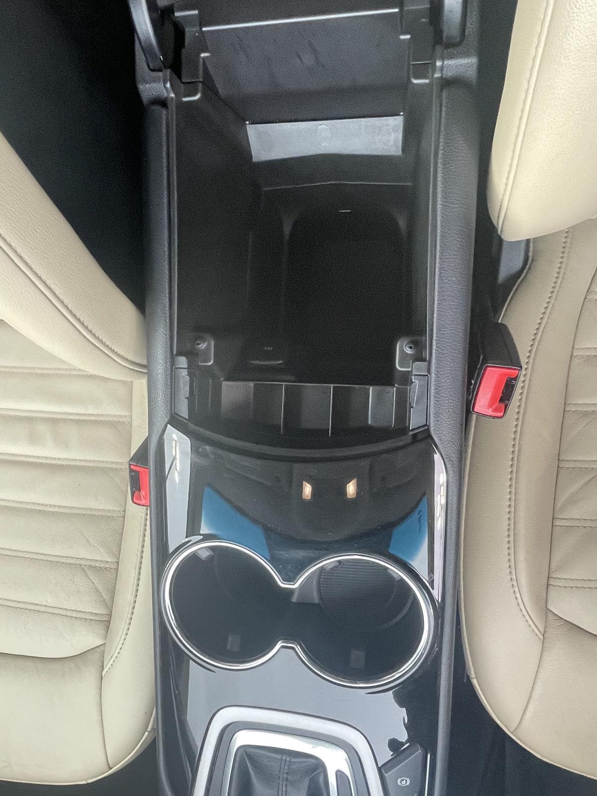 Pre-Owned 2016 Ford Edge for sale in Grand Island NE