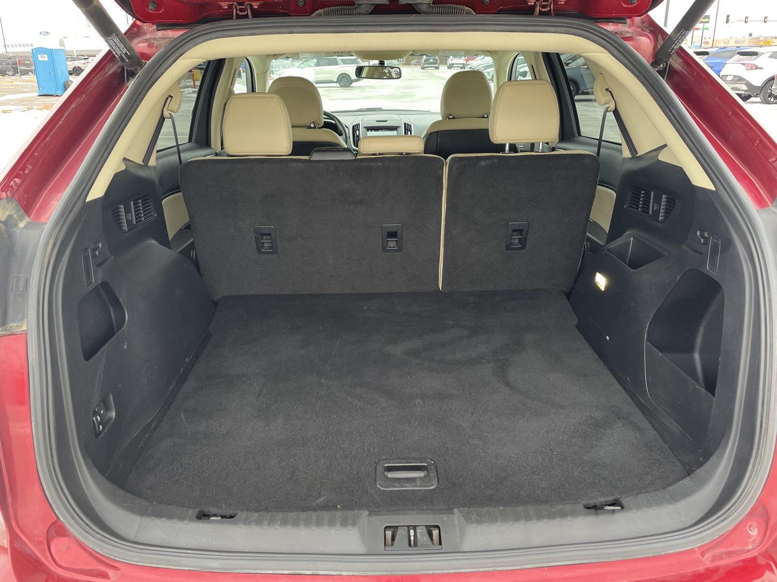 Pre-Owned 2016 Ford Edge for sale in Grand Island NE