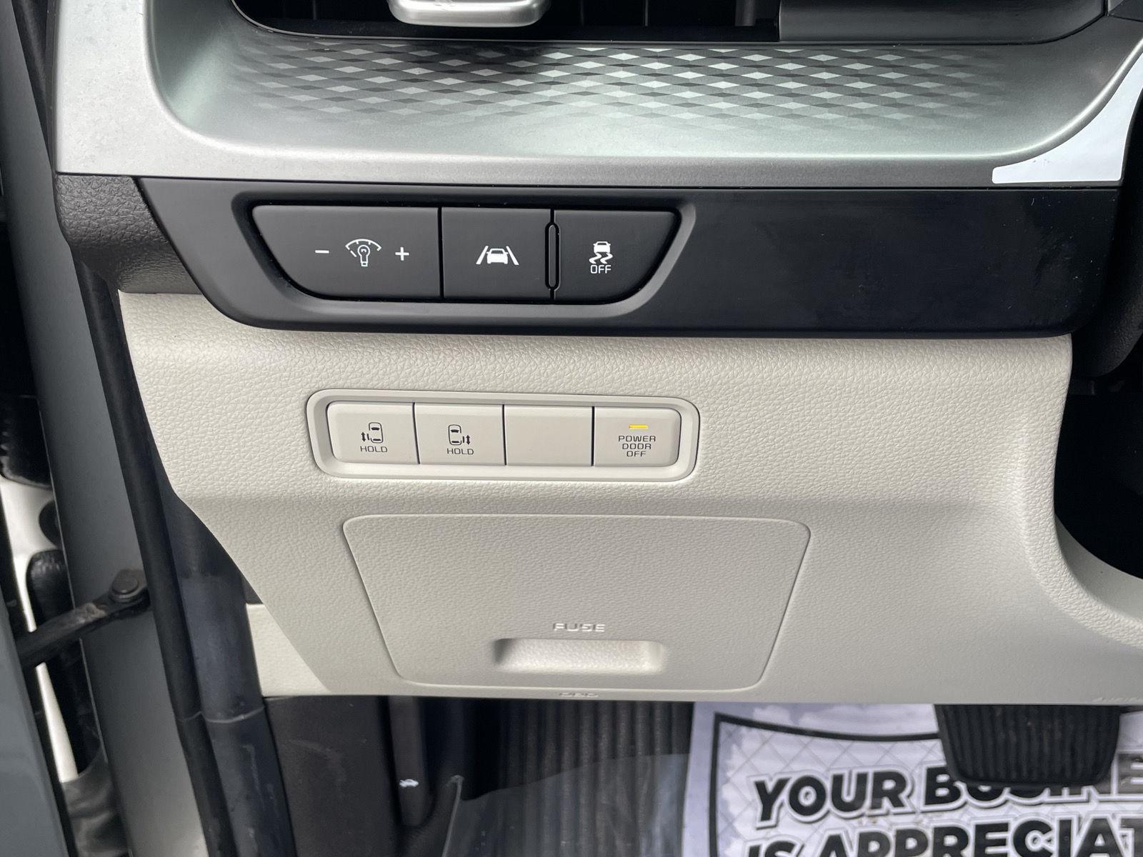 Pre-Owned 2022 Kia Carnival for sale in Grand Island NE