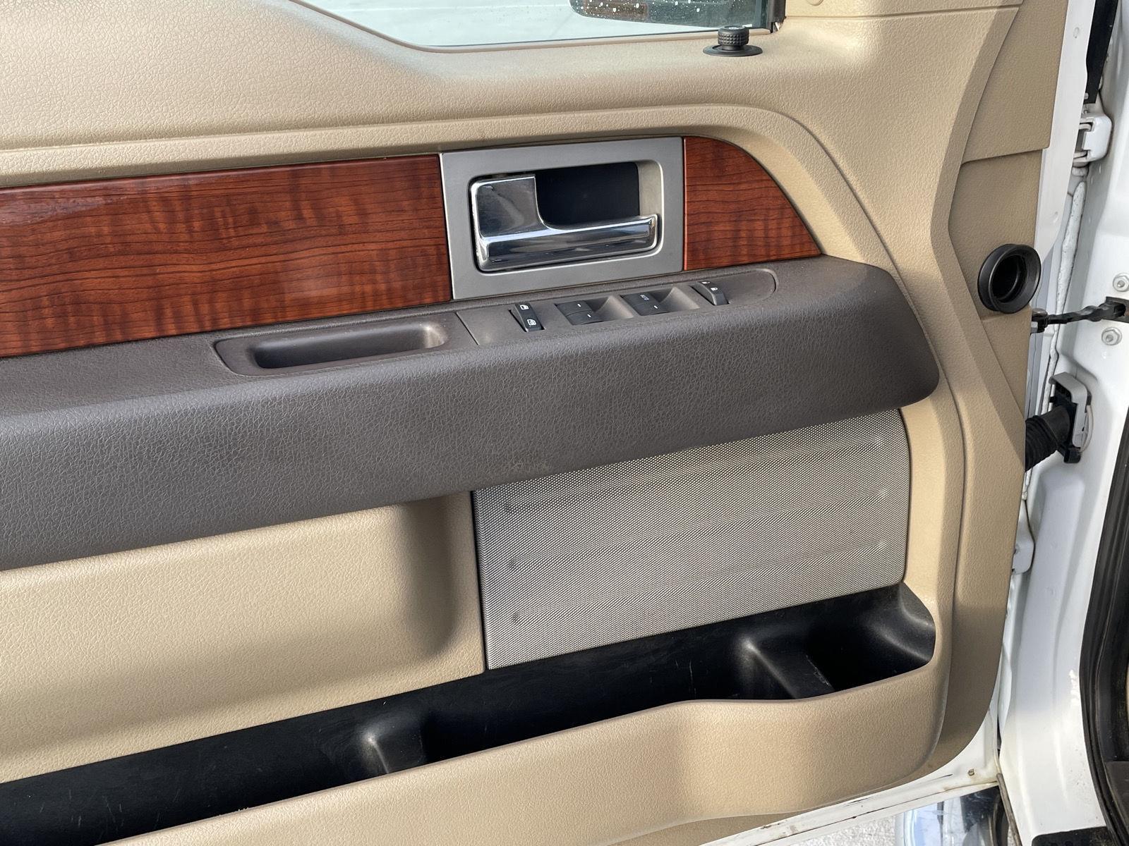 Used 2009 Ford F-150 Lariat Crew Cab Truck for sale in Grand Island NE