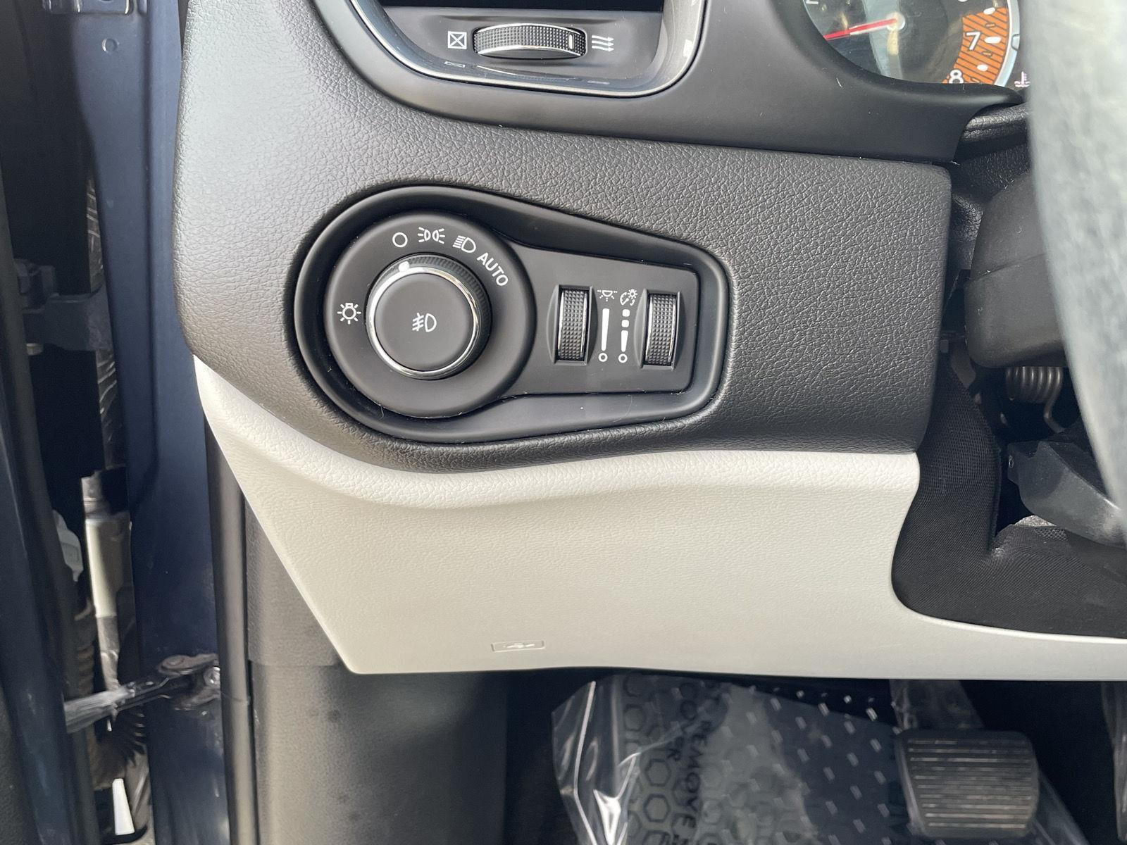 Pre-Owned 2022 Jeep Renegade for sale in Grand Island NE