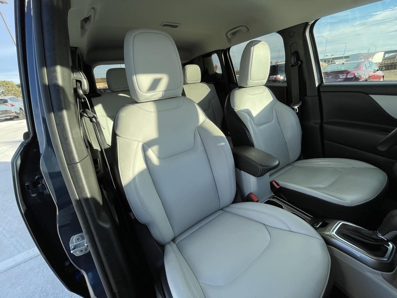 Pre-Owned 2022 Jeep Renegade for sale in Grand Island NE