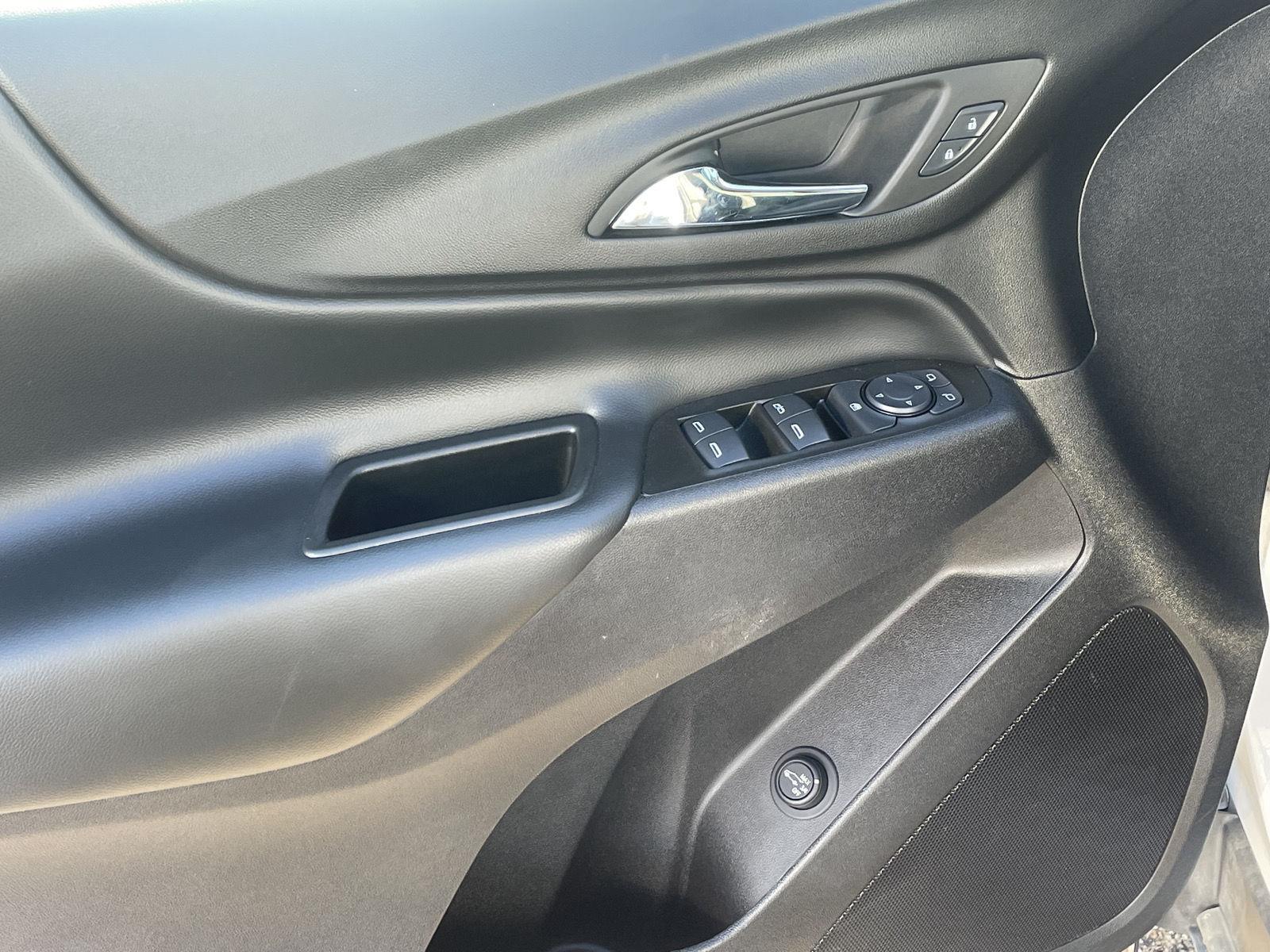 Used 2024 Chevrolet Equinox for sale in Grand Island NE