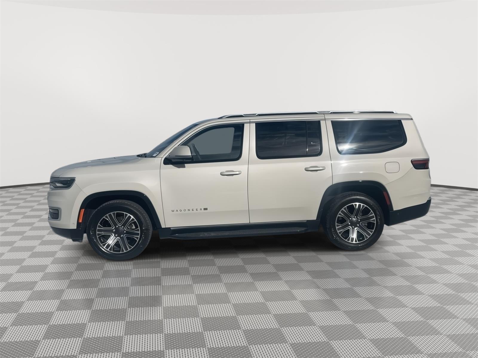 Used 2022 Jeep Wagoneer for sale in Grand Island NE