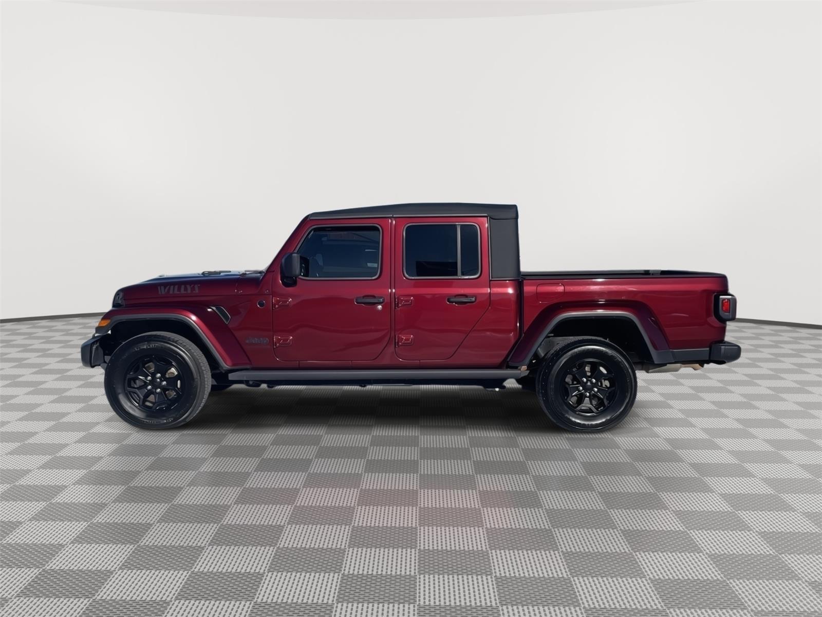 Pre-Owned 2021 Jeep Gladiator for sale in Grand Island NE