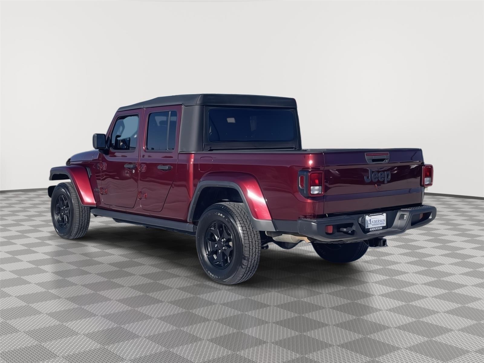 Pre-Owned 2021 Jeep Gladiator for sale in Grand Island NE