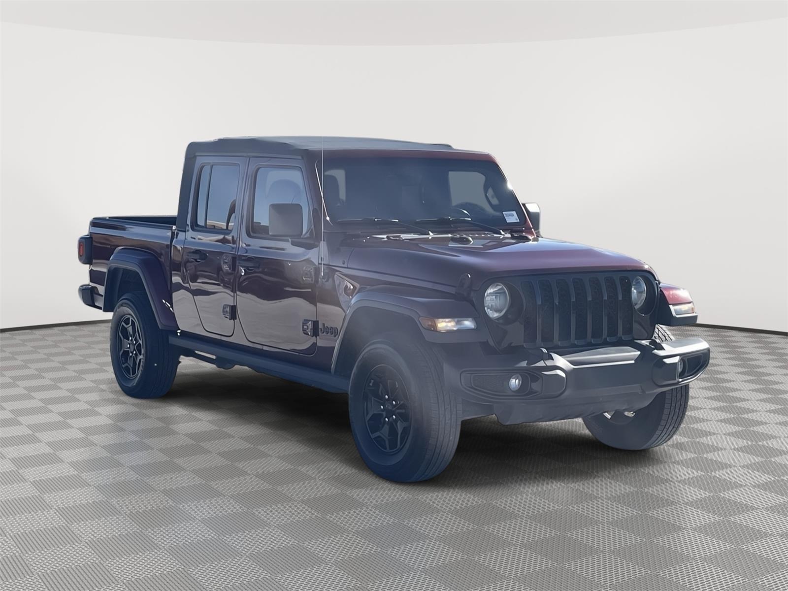 Pre-Owned 2021 Jeep Gladiator for sale in Grand Island NE