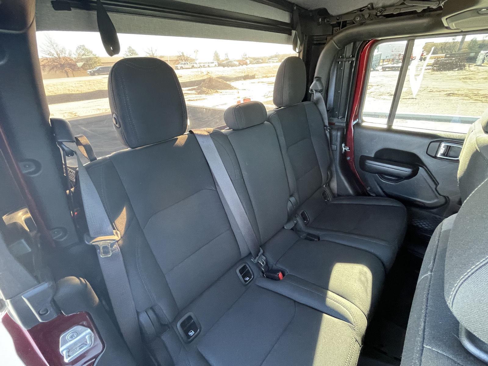 Pre-Owned 2021 Jeep Gladiator for sale in Grand Island NE