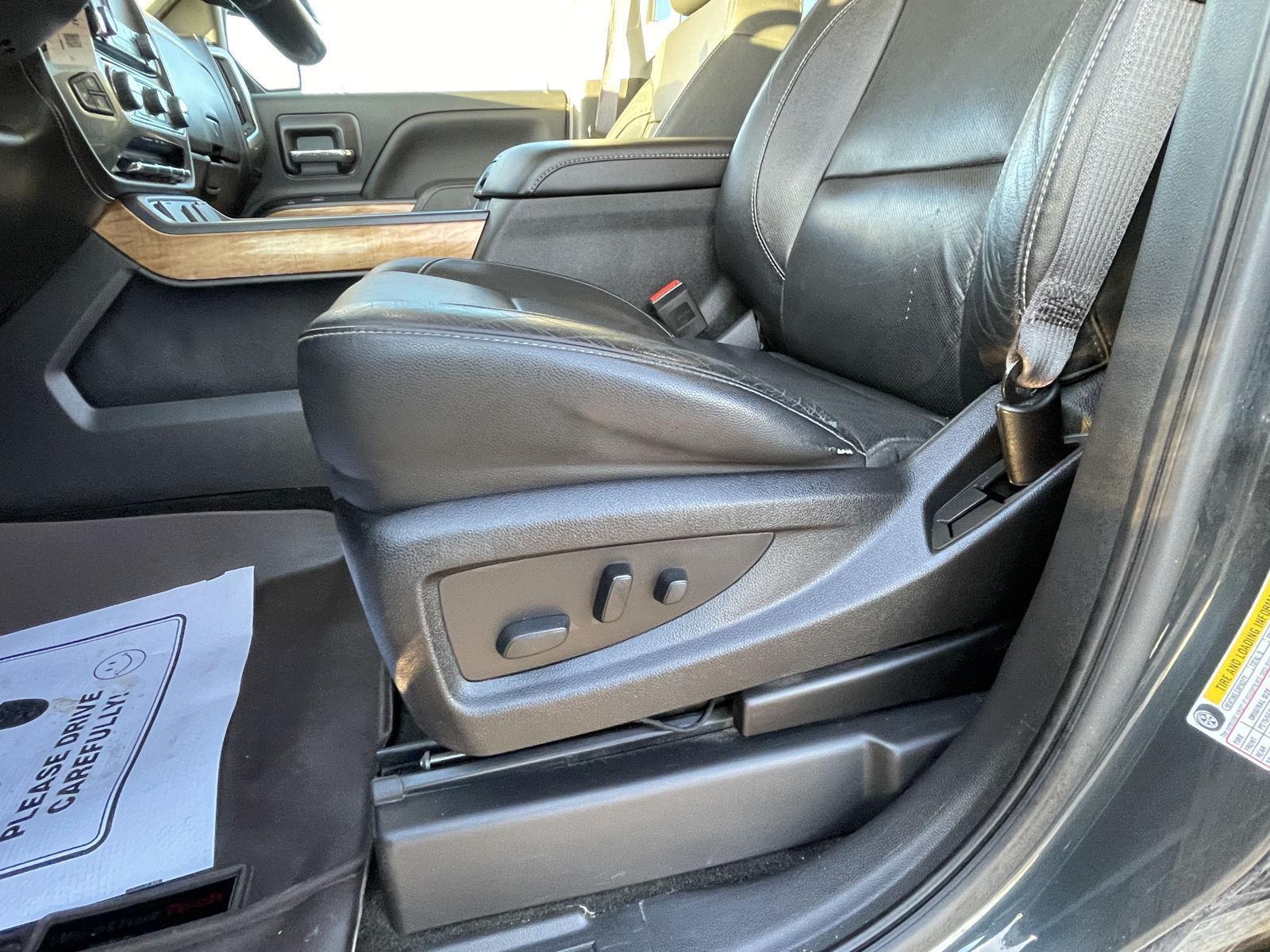 Pre-Owned 2017 Chevrolet Silverado 1500 for sale in Grand Island NE