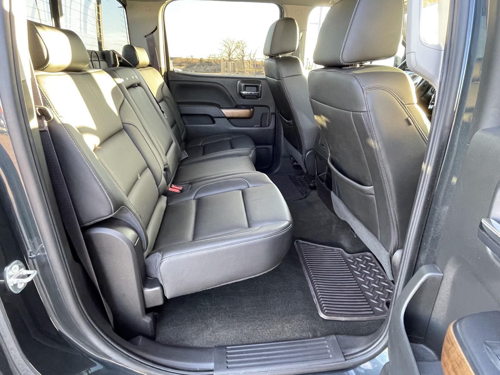 Pre-Owned 2017 Chevrolet Silverado 1500 for sale in Grand Island NE