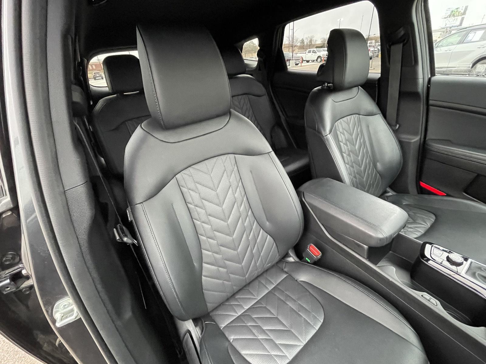 Used 2024 Kia Sportage for sale in Grand Island NE