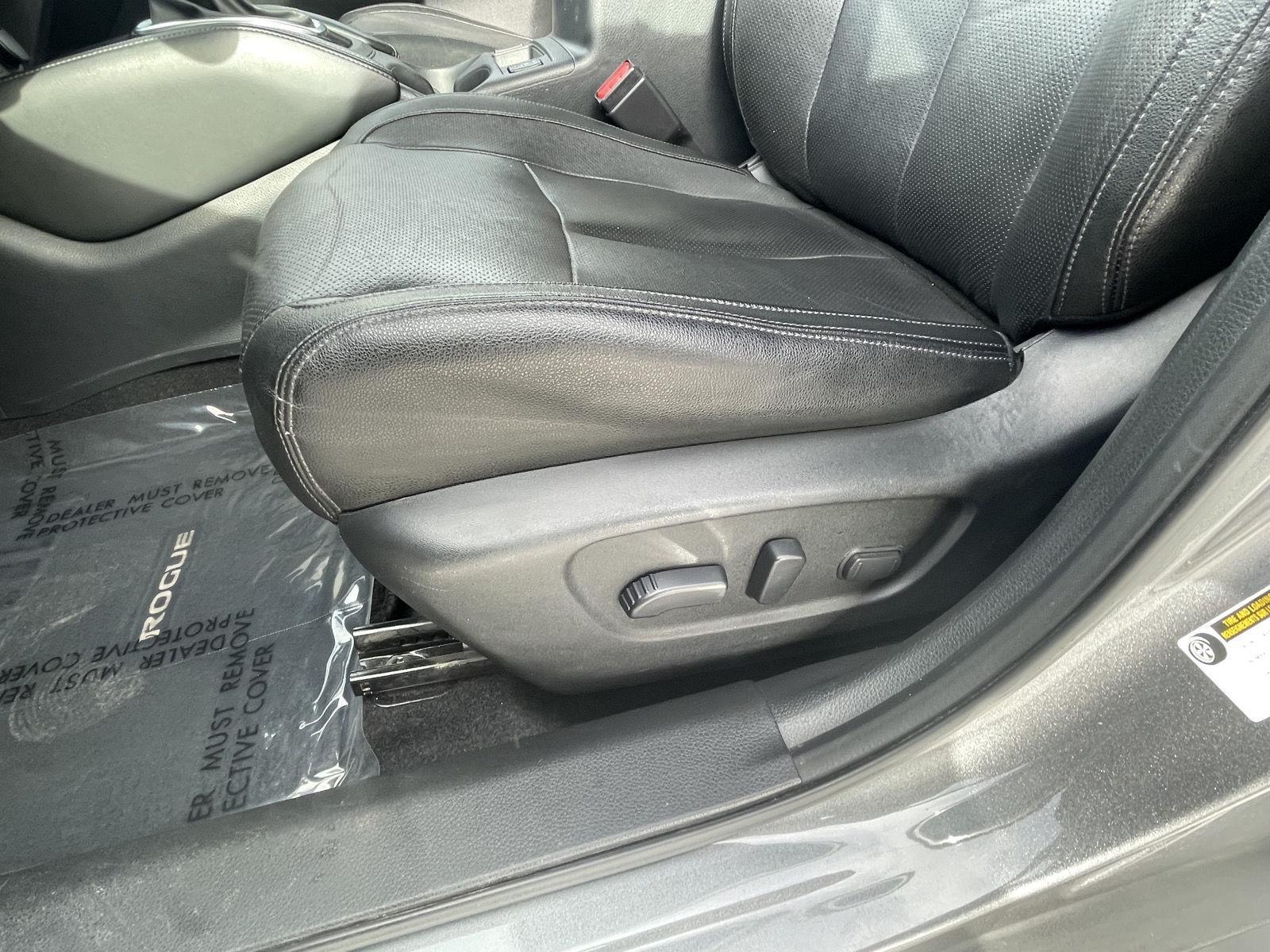 Pre-Owned 2020 Nissan Rogue for sale in Grand Island NE