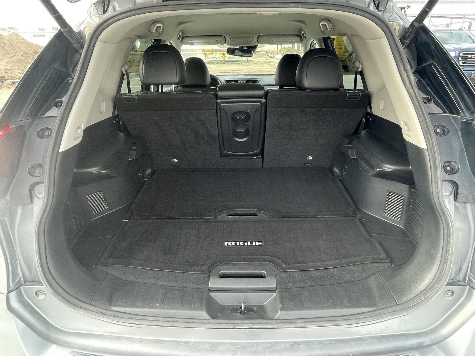 Pre-Owned 2020 Nissan Rogue for sale in Grand Island NE