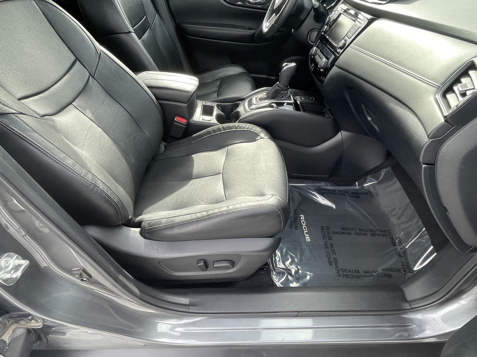 Pre-Owned 2020 Nissan Rogue for sale in Grand Island NE