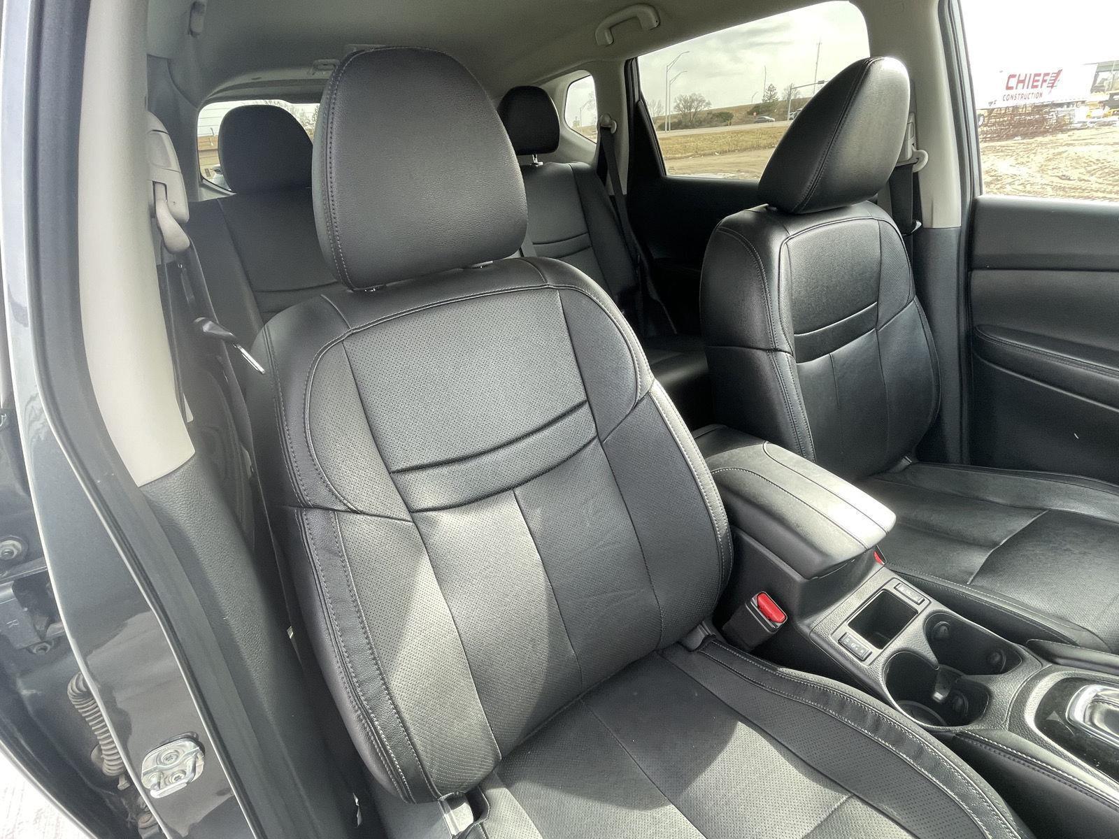 Pre-Owned 2020 Nissan Rogue for sale in Grand Island NE