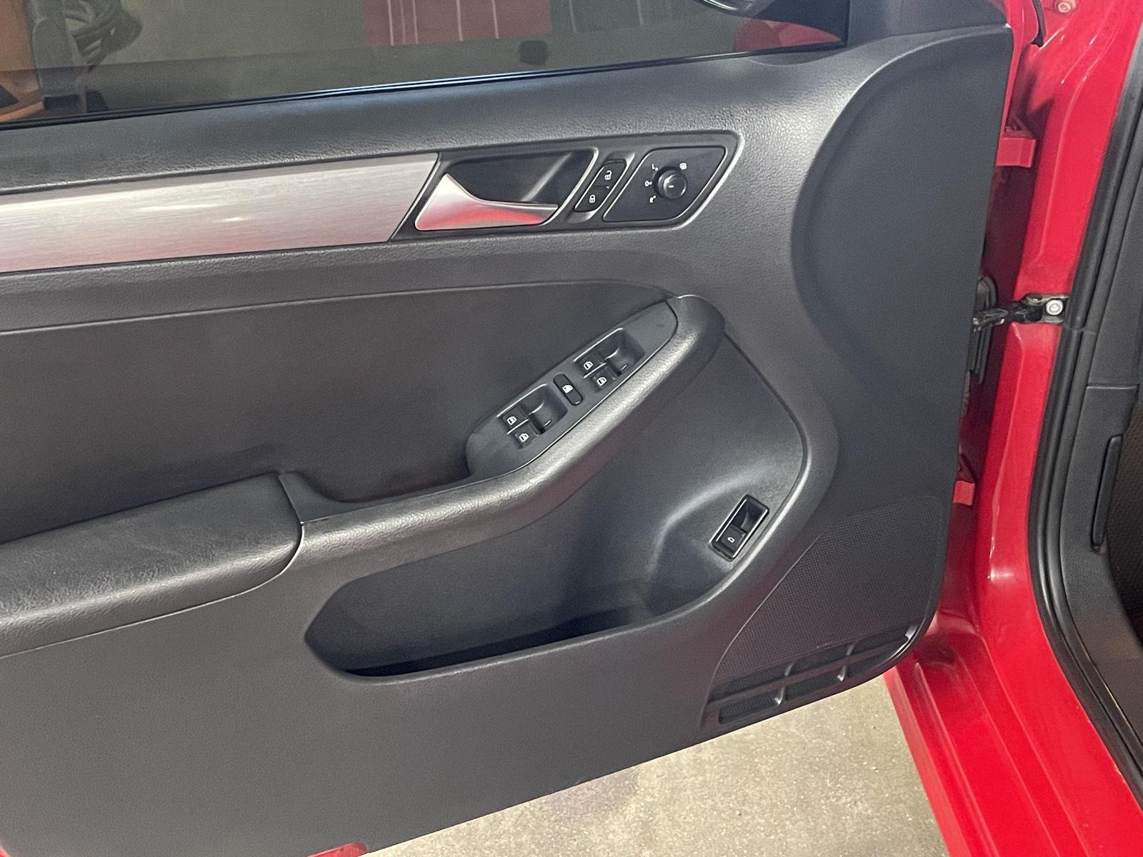 Used 2016 Volkswagen Jetta Sedan for sale in Grand Island NE