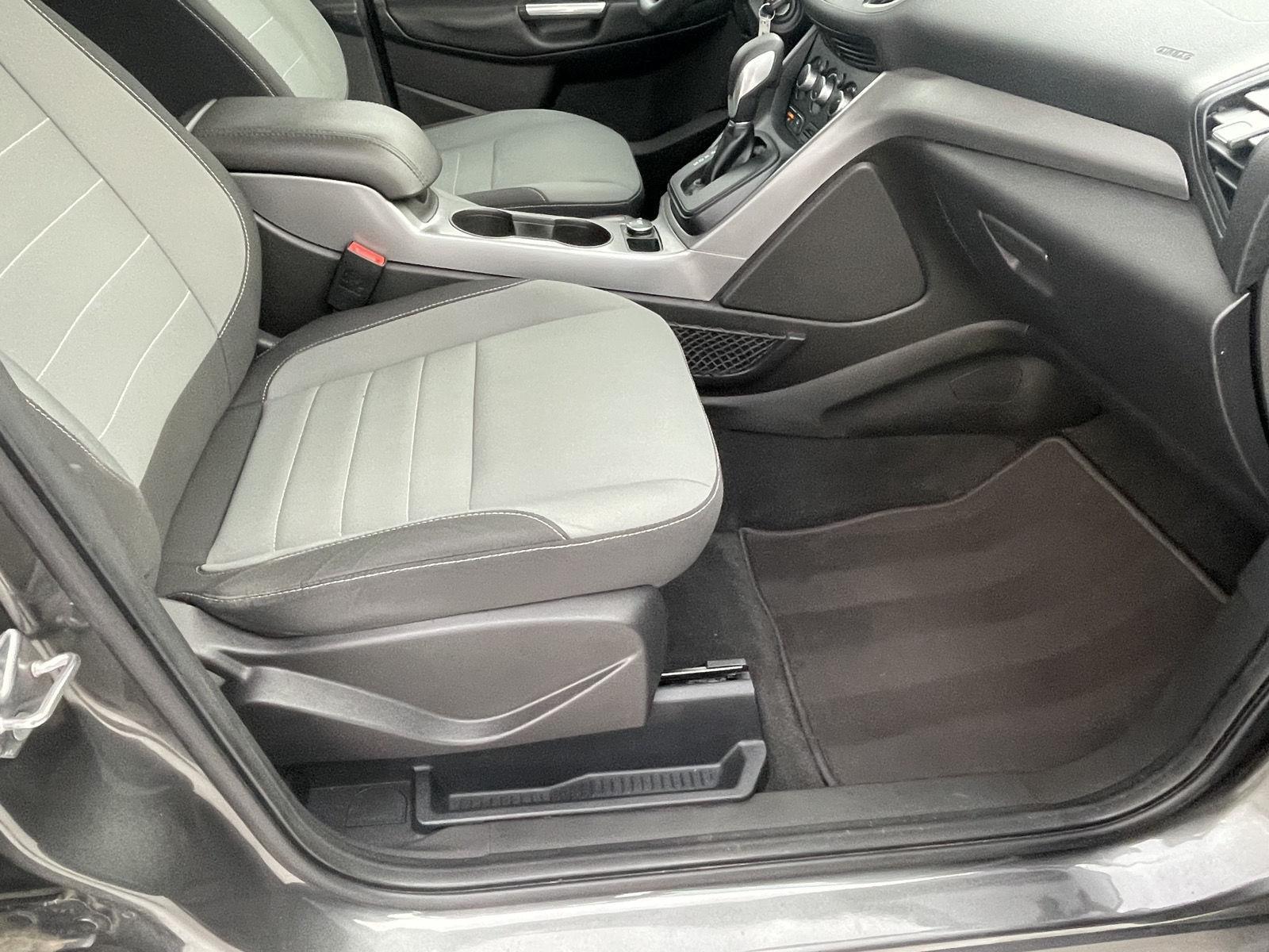 Used 2016 Ford Escape for sale in Grand Island NE