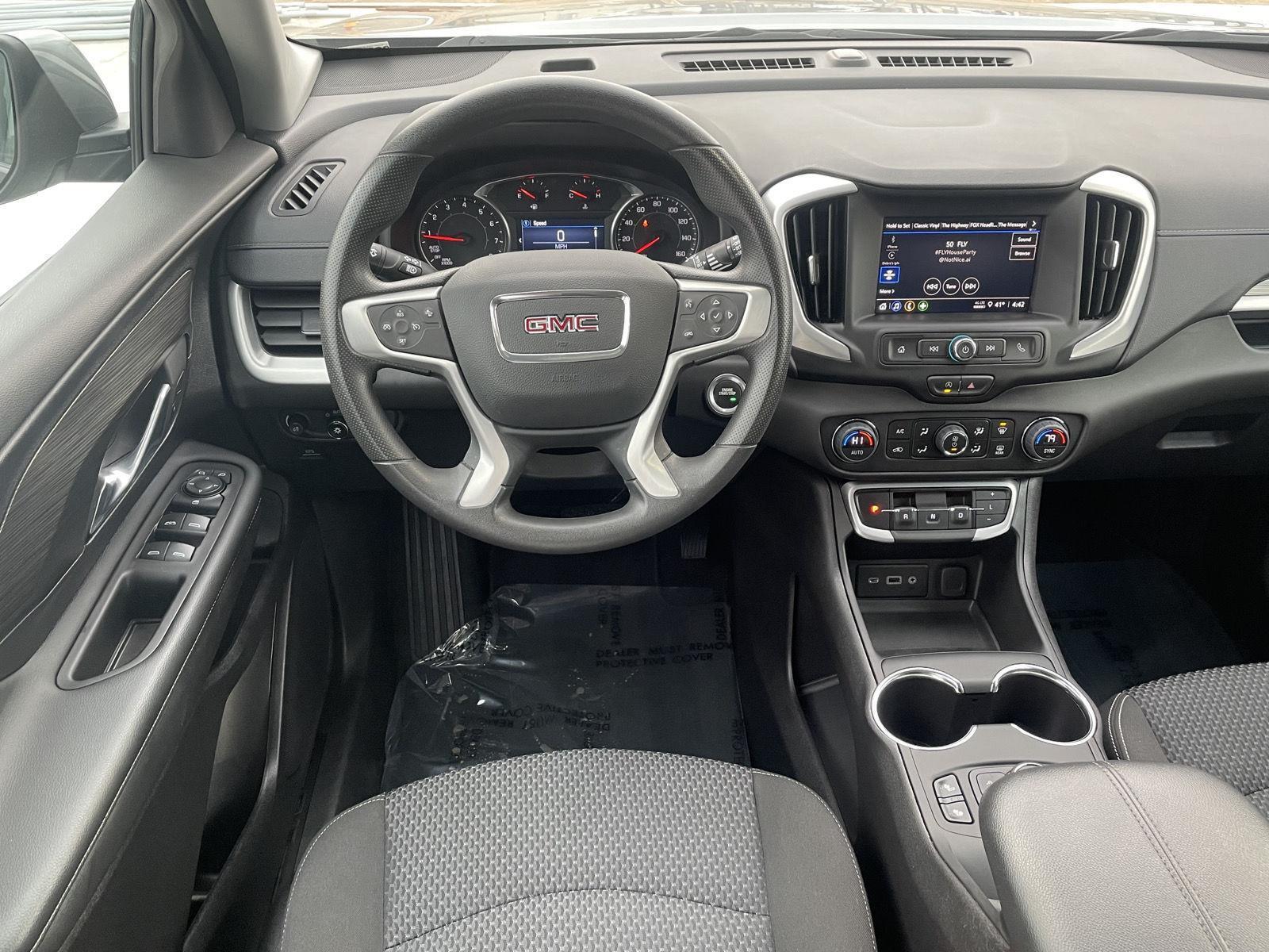 Used 2024 GMC Terrain for sale in Grand Island NE