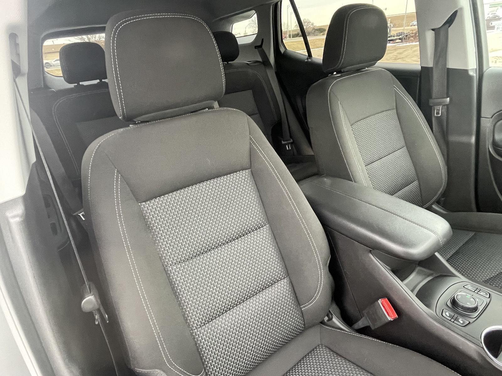 Used 2024 GMC Terrain for sale in Grand Island NE